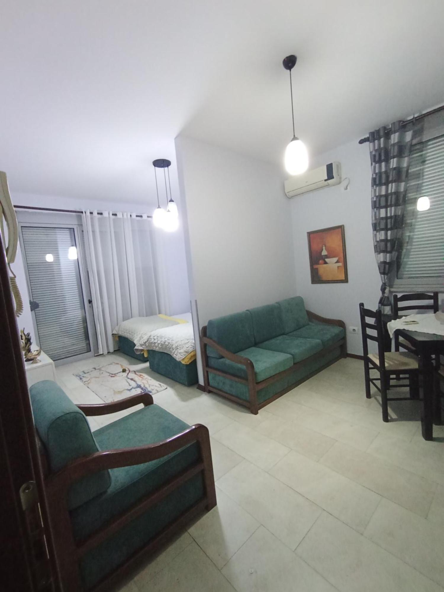 Apartment Square